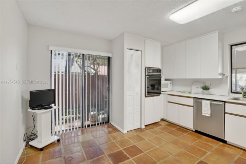 Villa ou maison à vendre à Weston, Floride: 3 chambres, 182.55 m2 № 2008371 - photo 21