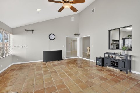 Villa ou maison à vendre à Weston, Floride: 3 chambres, 182.55 m2 № 2008371 - photo 12