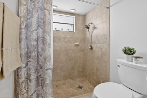 Villa ou maison à vendre à Weston, Floride: 3 chambres, 182.55 m2 № 2008371 - photo 26