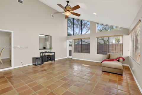 Villa ou maison à vendre à Weston, Floride: 3 chambres, 182.55 m2 № 2008371 - photo 13