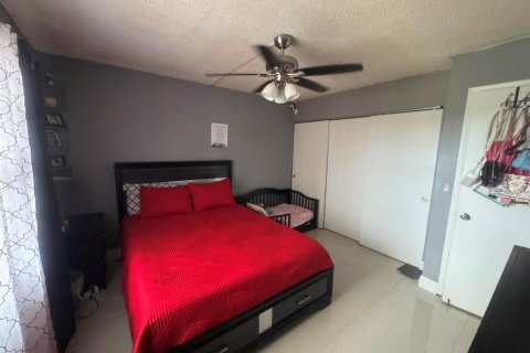 Copropriété à louer à Lauderhill, Floride: 2 chambres, 92.9 m2 № 2254517 - photo 10