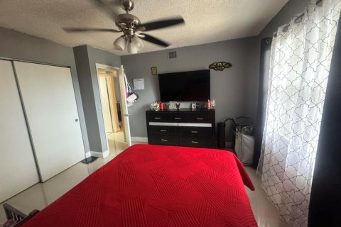 Copropriété à louer à Lauderhill, Floride: 2 chambres, 92.9 m2 № 2254517 - photo 11