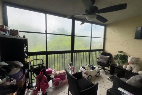 Copropriété à louer à Lauderhill, Floride: 2 chambres, 92.9 m2 № 2254517 - photo 25