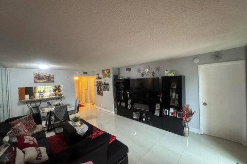 Copropriété à louer à Lauderhill, Floride: 2 chambres, 92.9 m2 № 2254517 - photo 7