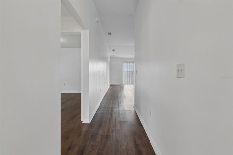 Villa ou maison à vendre à Zephyrhills, Floride: 4 chambres, 145.3 m2 № 2231731 - photo 10