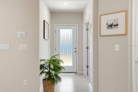 Casa en venta en Land O' Lakes, Florida, 3 dormitorios, 142.33 m2 № 2098572 - foto 5