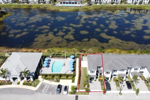 Купить таунхаус в Майами-Гарденс, Флорида 3 спальни, 148.18м2, № 2014221 - фото 25