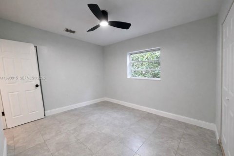 Купить виллу или дом в Майами, Флорида 3 спальни, 100.33м2, № 1945406 - фото 19