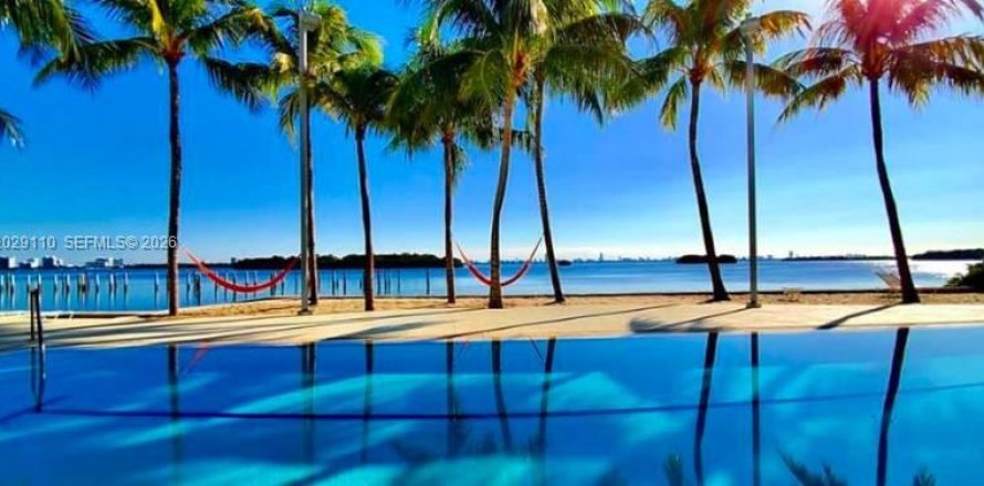 Condo à Miami, Floride, 1 chambre  № 2085797