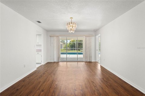 Villa ou maison à vendre à Englewood, Floride: 3 chambres, 194.07 m2 № 1909313 - photo 5