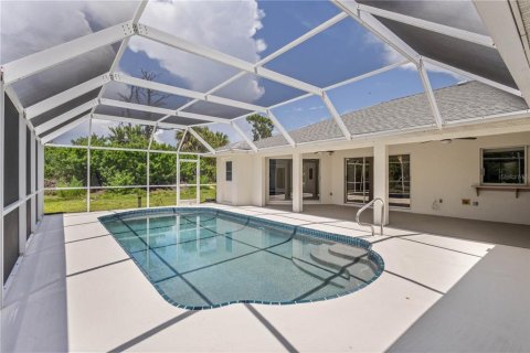 Villa ou maison à vendre à Englewood, Floride: 3 chambres, 194.07 m2 № 1909313 - photo 2
