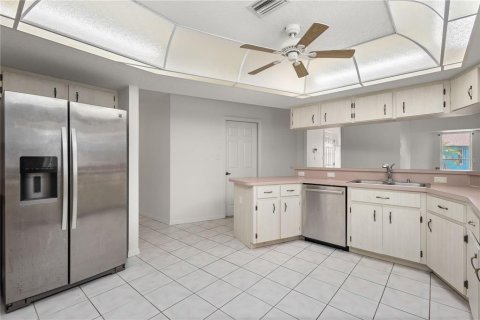 Villa ou maison à vendre à Englewood, Floride: 3 chambres, 194.07 m2 № 1909313 - photo 12