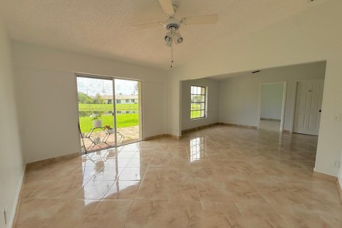 Apartment in Delray Beach, Florida 2 bedrooms, 103.31 sq.m. № 2281337 - photo 7