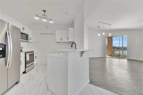 Copropriété à louer à Maitland, Floride: 2 chambres, 103.21 m2 № 1749394 - photo 2