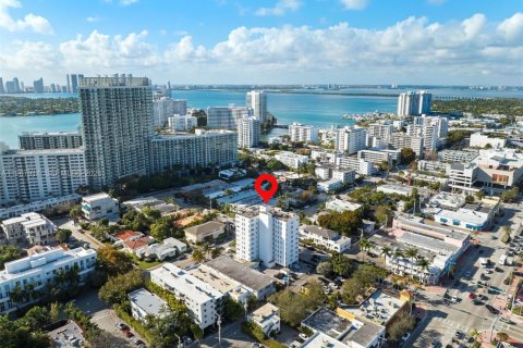 Condominio en venta en Miami Beach, Florida, 2 dormitorios, 92.16 m2 № 2029435 - foto 30