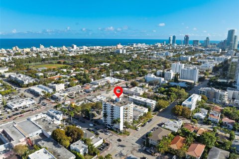 Condominio en venta en Miami Beach, Florida, 2 dormitorios, 92.16 m2 № 2029435 - foto 24