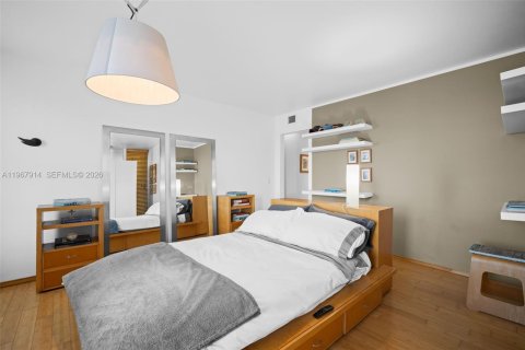 Condominio en venta en Miami Beach, Florida, 2 dormitorios, 92.16 m2 № 2029435 - foto 21