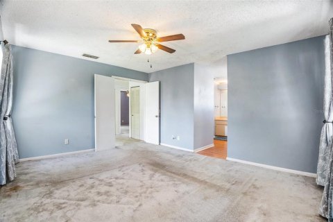 House in Tampa, Florida 3 bedrooms, 132.76 sq.m. № 1847408 - photo 23
