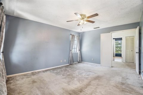 House in Tampa, Florida 3 bedrooms, 132.76 sq.m. № 1847408 - photo 24