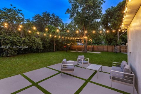 Casa en venta en Miami Shores, Florida, 2 dormitorios, 151.43 m2 № 2029106 - foto 3