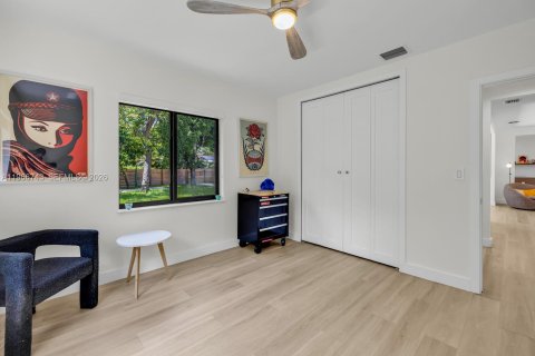 Casa en venta en Miami Shores, Florida, 2 dormitorios, 151.43 m2 № 2029106 - foto 19