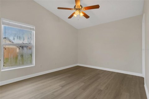 Casa en venta en Orlando, Florida, 4 dormitorios, 109.35 m2 № 1838491 - foto 13