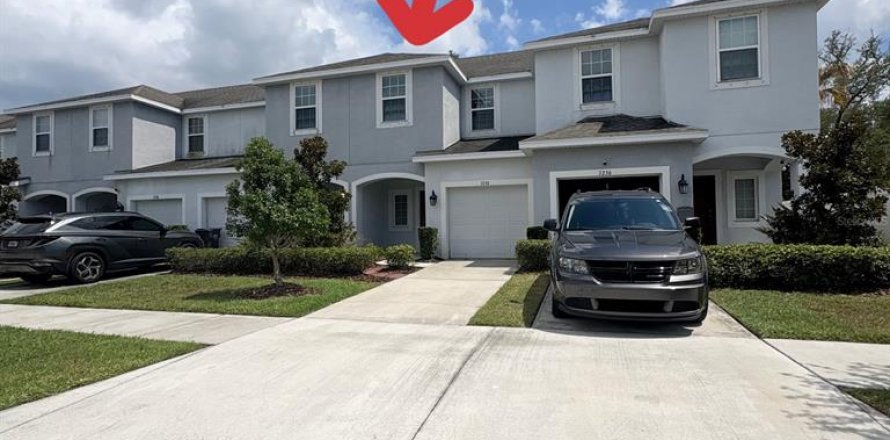 Townhouse in Riverview, Florida 3 bedrooms, 130.06 sq.m. № 2234449