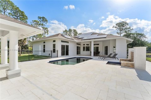 Villa ou maison à vendre à Loxahatchee Groves, Floride: 5 chambres, 384.89 m2 № 1934151 - photo 17