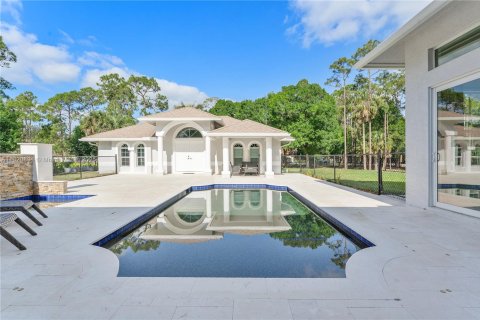 Villa ou maison à vendre à Loxahatchee Groves, Floride: 5 chambres, 384.89 m2 № 1934151 - photo 21