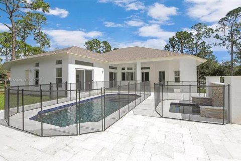 Villa ou maison à vendre à Loxahatchee Groves, Floride: 5 chambres, 384.89 m2 № 1934151 - photo 4