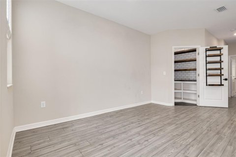 Adosado en venta en New Port Richey, Florida, 3 dormitorios, 153.47 m2 № 1881045 - foto 12