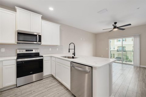 Adosado en venta en New Port Richey, Florida, 3 dormitorios, 153.47 m2 № 1881045 - foto 7