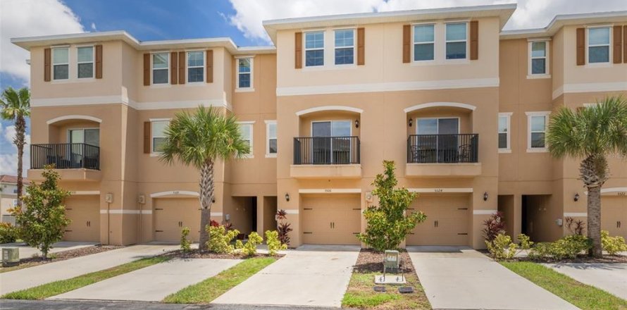 Adosado en New Port Richey, Florida 3 dormitorios, 153.47 m2 № 1881045