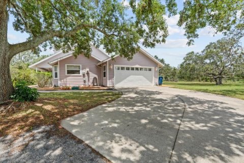 House in Myakka City, Florida 4 bedrooms, 188.41 sq.m. № 1780762 - photo 6