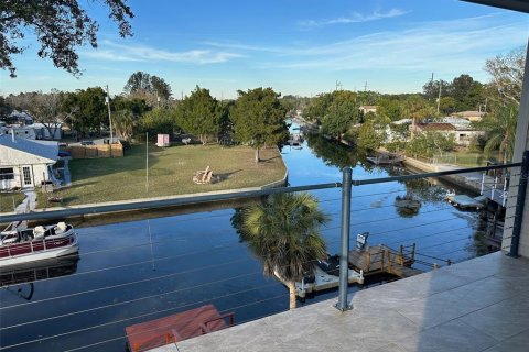 Casa en alquiler en Hudson, Florida, 3 dormitorios, 182.46 m2 № 1916407 - foto 3