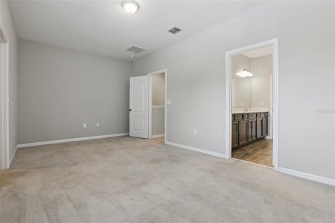 Townhouse in Sanford, Florida 3 bedrooms, 170.85 sq.m. № 1751285 - photo 14