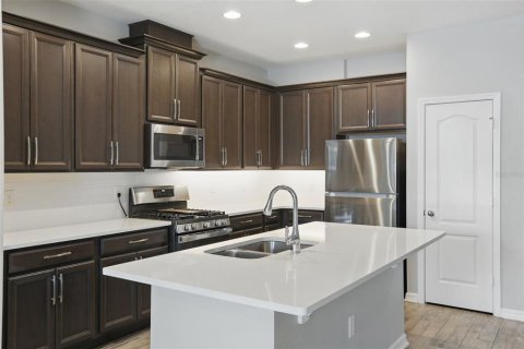 Townhouse in Sanford, Florida 3 bedrooms, 170.85 sq.m. № 1751285 - photo 7