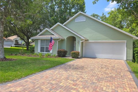 Villa ou maison à louer à Gainesville, Floride: 3 chambres, 175.59 m2 № 1876944 - photo 1