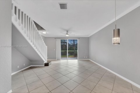 Touwnhouse à louer à Weston, Floride: 2 chambres, 107.3 m2 № 2032215 - photo 13