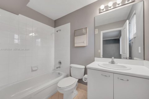 Touwnhouse à louer à Weston, Floride: 2 chambres, 107.3 m2 № 2032215 - photo 27