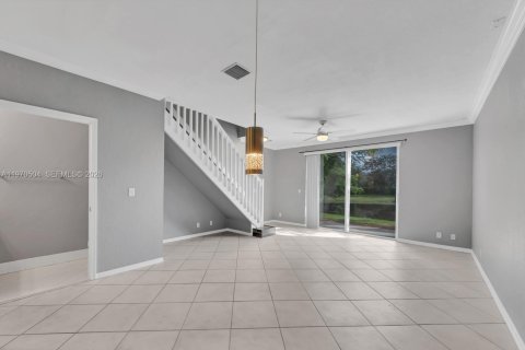 Touwnhouse à louer à Weston, Floride: 2 chambres, 107.3 m2 № 2032215 - photo 14