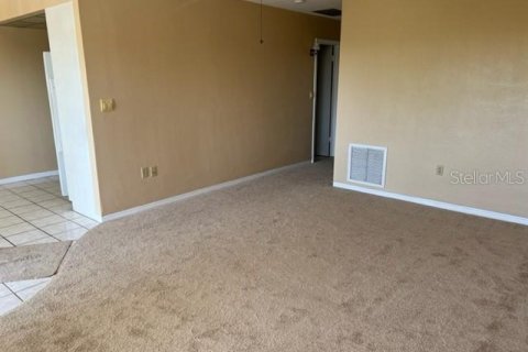 Copropriété à vendre à Seminole, Floride: 2 chambres, 81.2 m2 № 1855864 - photo 4