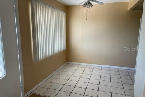 Copropriété à vendre à Seminole, Floride: 2 chambres, 81.2 m2 № 1855864 - photo 5