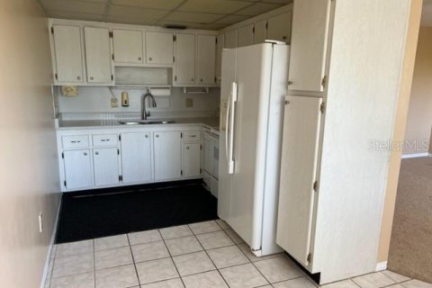 Copropriété à vendre à Seminole, Floride: 2 chambres, 81.2 m2 № 1855864 - photo 6
