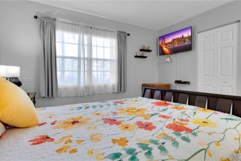 Copropriété à vendre à Pembroke Pines, Floride: 2 chambres, 142.42 m2 № 2075546 - photo 26