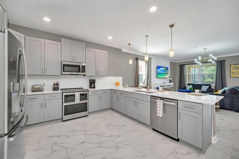 Купить виллу или дом в Киссимми, Флорида 6 комнат, 398.46м2, № 1842046 - фото 11