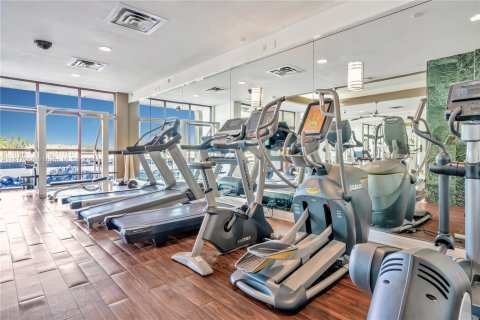 Copropriété à vendre à Miami Beach, Floride: 1 chambre, 84.54 m2 № 1978049 - photo 17