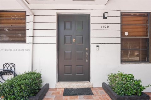 Villa ou maison à vendre à Hialeah, Floride: 3 chambres, 128.21 m2 № 2044687 - photo 6