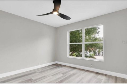 House in Tampa, Florida 4 bedrooms, 270.62 sq.m. № 1746498 - photo 18