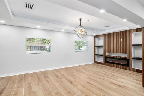 Купить виллу или дом в Тампа, Флорида 12 комнат, 232.35м2, № 1757122 - фото 16